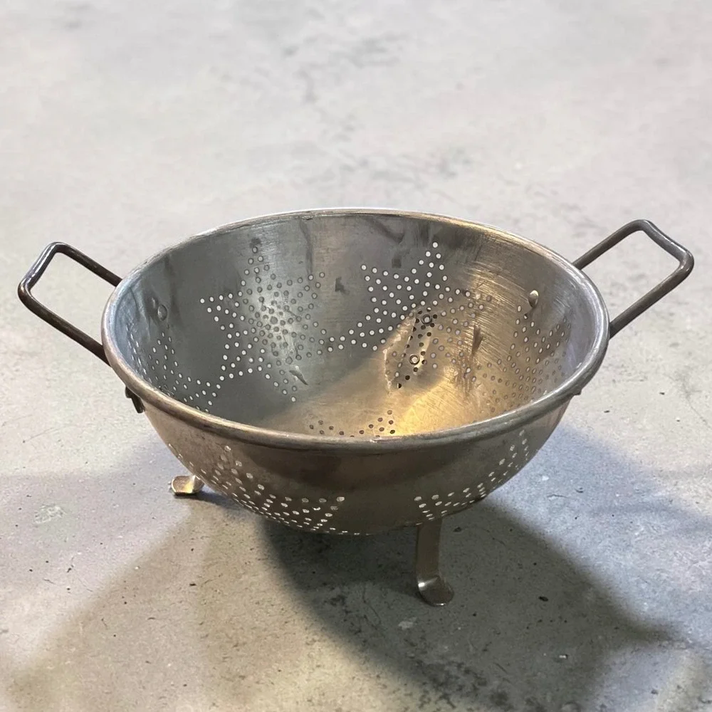 Vintage Aluminum Star Pattern Colander 9 Inch Footed Strainer Farmhouse Kitchen